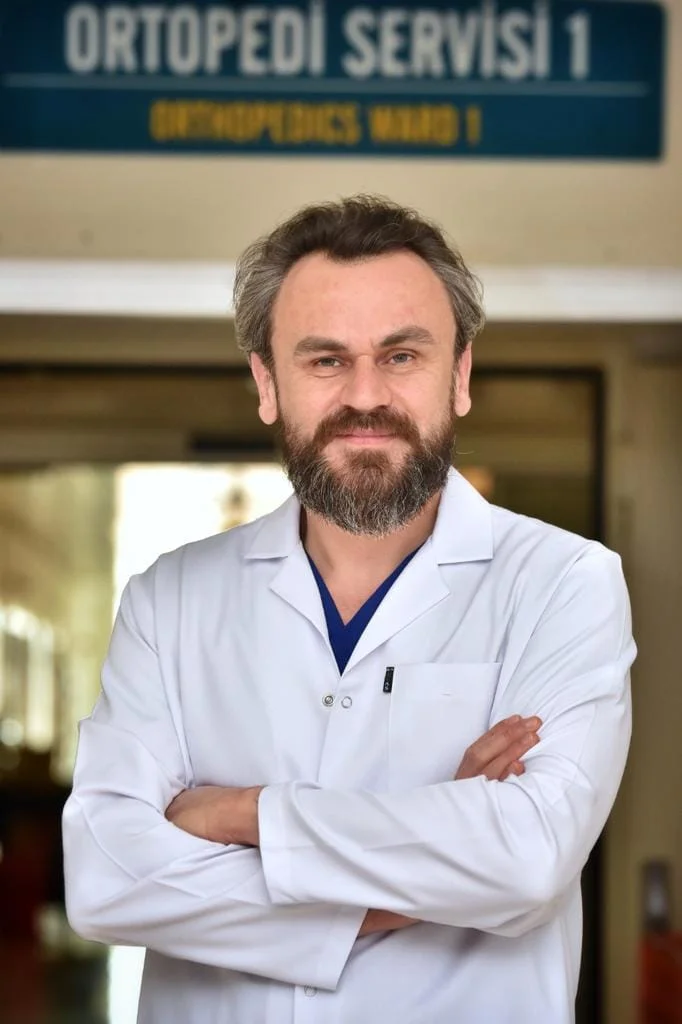 Doç. Dr. Sercan Çapkın | Ortopedi ve Travmatoloji Uzmanı